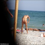 Porn Pictures - BeachHunters.com - Free Beach Voyeur