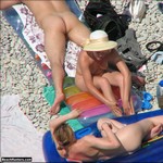 Porn Pictures - BeachHunters.com - Public Nudist Beaches